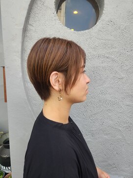 エゼル(Esell) ショート 2