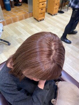 ステラバイケンジ(STELLA by KENJE) 脱白髪染めハイライト/白髪ぼかし藤沢/髪質改善ヘッドスパカット