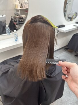 ミラ 銀座(MILA) 乾かしただけで、艶々な髪の毛に♪