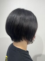 グルグル 新小岩店(GULGUL) ☆シルエットが綺麗な前下がりショート