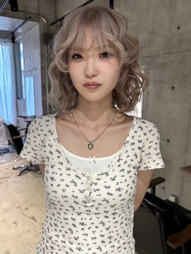 シキ(SIKI) white beige