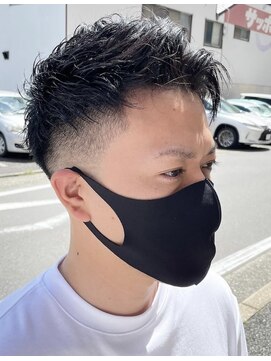 メンズ美容室 タカミ 2ブロック×フェード
