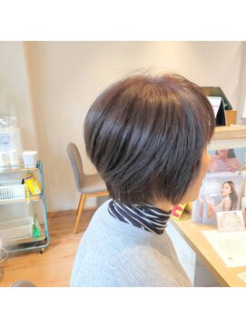 白髪ぼかしショートボブ