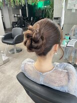 フォレストミラー(Forest Mirror) 高めスッキリシニヨン Forest Mirror 新宿