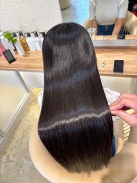 コーナー(CORNER) セミロングアンブレラカラーミニウルフショートウルフ前髪50代