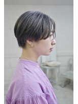 ネフ(NeF)&nbsp;シルバーグレーのハンサムショート☆