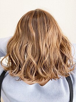 ヴァンクラウドコウベ(VENT CLOUD KOBE)の写真/【学割U24】カット+カラー¥4900/カット¥2900クーポン充実!《外国人風カラー/韓国Style/エクステ/髪質改善》