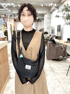 カシェル(cashel kishaba) くるくるパーマ