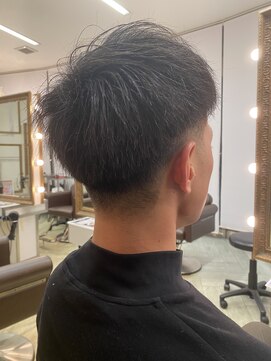 コワファースト 大分(COIFF1RST) メンズ刈り上げスタイル