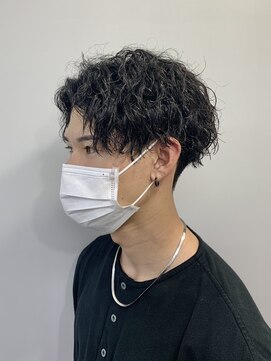 メンズヘアトーキョー 原宿(MEN'S HAIR TOKYO) 【ツイスパセンターパート】ツーブロック/刈り上げ/無造作パーマ