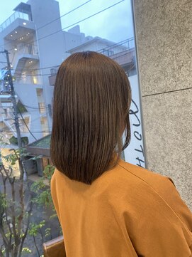 マザー(MOTHER) 柔らかいグレージュカラー