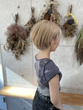 コケット(Coquette) パールベージュボブ