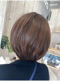 ショートボブ