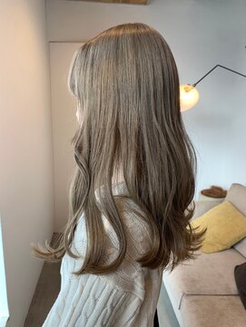 ラヴィズム(LUVISM) オリーブグレージュ新潟万代