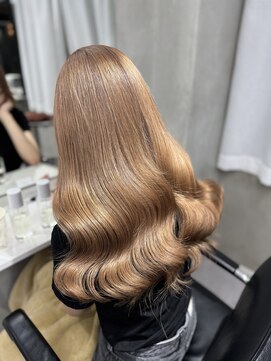 アルマバイロサ(ALMA by ROSA) ハイトーンベージュ/担当:【ギャル仙人】RENTA