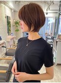韓国風切りっぱなし小顔ボブ/黒髪地毛風カラー/博多