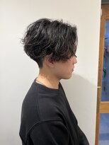 リリアーナ(LILIANA)&nbsp;センターパート　スパイラルパーマ　池袋　メンズパーマ