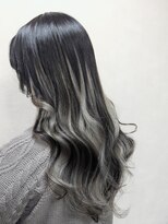 レアナ バイ ニーナ(Leana by NINA) ショートヘアからのロングヘア　グレージュカラー
