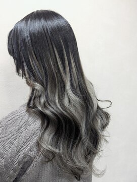 レアナ バイ ニーナ(Leana by NINA) ショートヘアからのロングヘア　グレージュカラー
