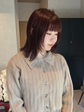 コンフィー(comfy) 【mimura】切りっぱなしボブ　顔周りレイヤー　ピンク　草加