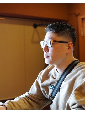 ダウバーバーショップ 銀座(DAU BARBER SHOP) <理容室>スキンフェード/刈り上げ/メンズ/銀座