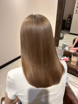 ソリス(Solis) ミルクティーベージュ×髪質改善トリートメント