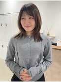 ミディアムレイヤー◎流れる前髪/柔らかい印象