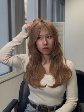 ボルド(Bordo) 最旬韓国ヘア♪透けづらい顔周りとレイヤー×フォワード巻き