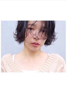 アンバースデー(UNBIRTHDAY) ショート/くせ毛風パーマ/ウェーブ【大成 志織】