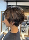 大人女子耳かけショート