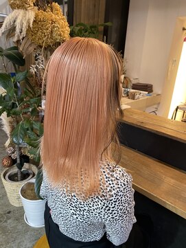 アルク(A.R.K) ペールオレンジ　ブリーチカラー　A.R.K大分