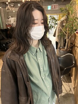 ウィークエンド(WEEKEND) 【ブリーチ無しダブルカラーカットトリートメント13800円】