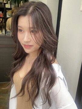 ノラ ウメダ(NORA UMEDA) 【NORA UMEDA 高木】外国人風ミルクティーハイライト