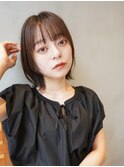 顔まわりレイヤー/切りっぱなしボブ/ミディアム