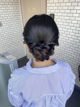 ソノ(sono) アップ シニヨン キレイめ 花嫁 ブライダル