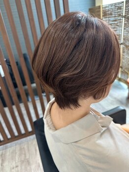 アンベリー(hair make embellie)の写真/女性スタッフのみの癒しの一軒家風サロン《embellie》お気軽に髪のお悩みをご相談くださいませ♪