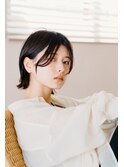 フェザーショートセンターパートかきあげバンググレーアッシュ