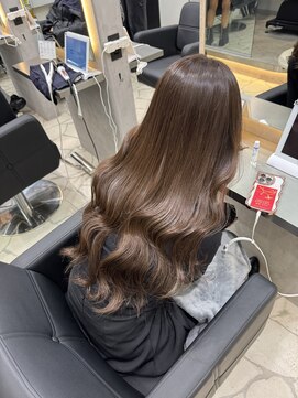 ラピス 福岡天神店(Lapis) ミディアムから作るエクステロングヘア