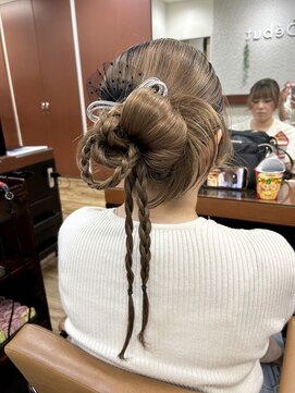 デビュー ヘアーメイク ホワイトグレージュ/デジタルパーマ/チェリーブラウン/宜野湾