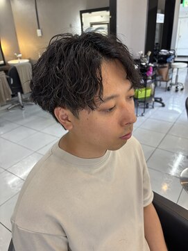 アイズ 海老名(AIZU) ツイストスパイラルパーマ 縦落ちスパイラル スパイラルパーマ