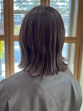 フェリアファム 北千里(FERIA fam) ハイライトカラー/ミルクティーベージュ/レイヤーカット