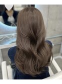 ヘーゼルミルクティーグレージュ/透明感カラーブリーチ