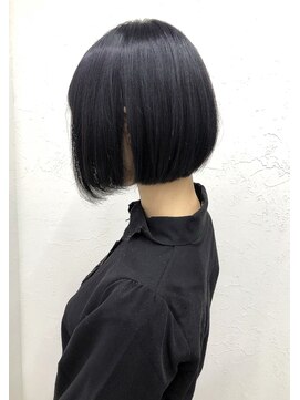 ワープ 青葉台(WARP) 雰囲気あるブルーブラックボブ☆