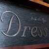 ドレス(Dress)のお店ロゴ
