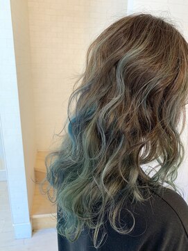 アトリエコパン(atelier copan) ターコイズとグレージュのバレイヤージュ