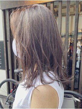 ヘアーサロン アウラ(hair salon aura) 【aura】カラースタイル　カーキグレージュ