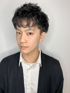 イズ(iss) #メンズパーマ #刈り上げ