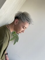 イーラ(era)&nbsp;短髪×ツーブロック×ホワイトカラー