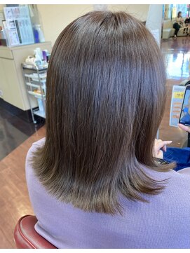 美容室プラザ 王寺店 切りっぱなしボブ