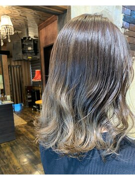 ヘアー クリエイト カルバリ(HAIR CREATE Calbari) ナチュラルグラデーション